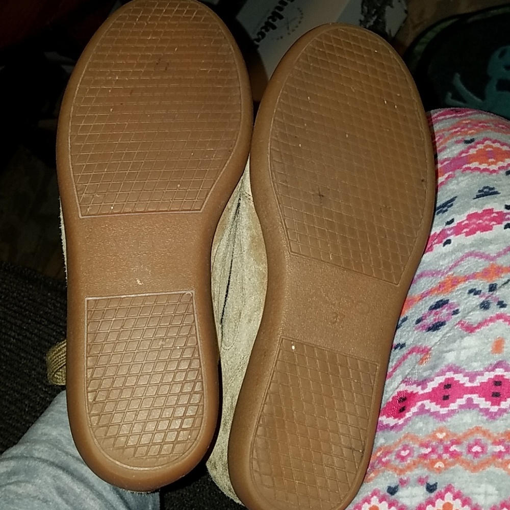Suede Aldo Wedge Sneakers - Picture 3 of 6